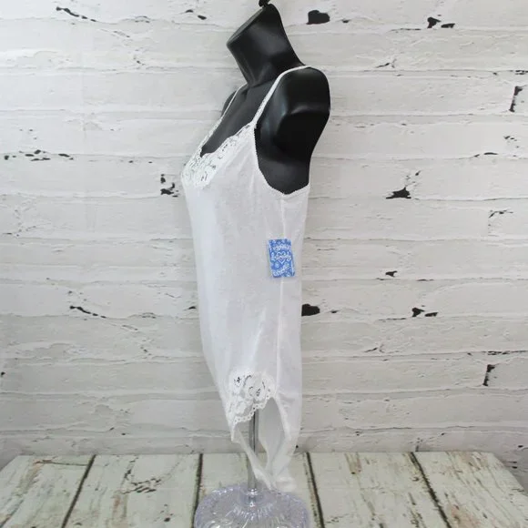 Free People Intimately Side of Sass Lace Trim Bodysuit - Picture 6 of 11